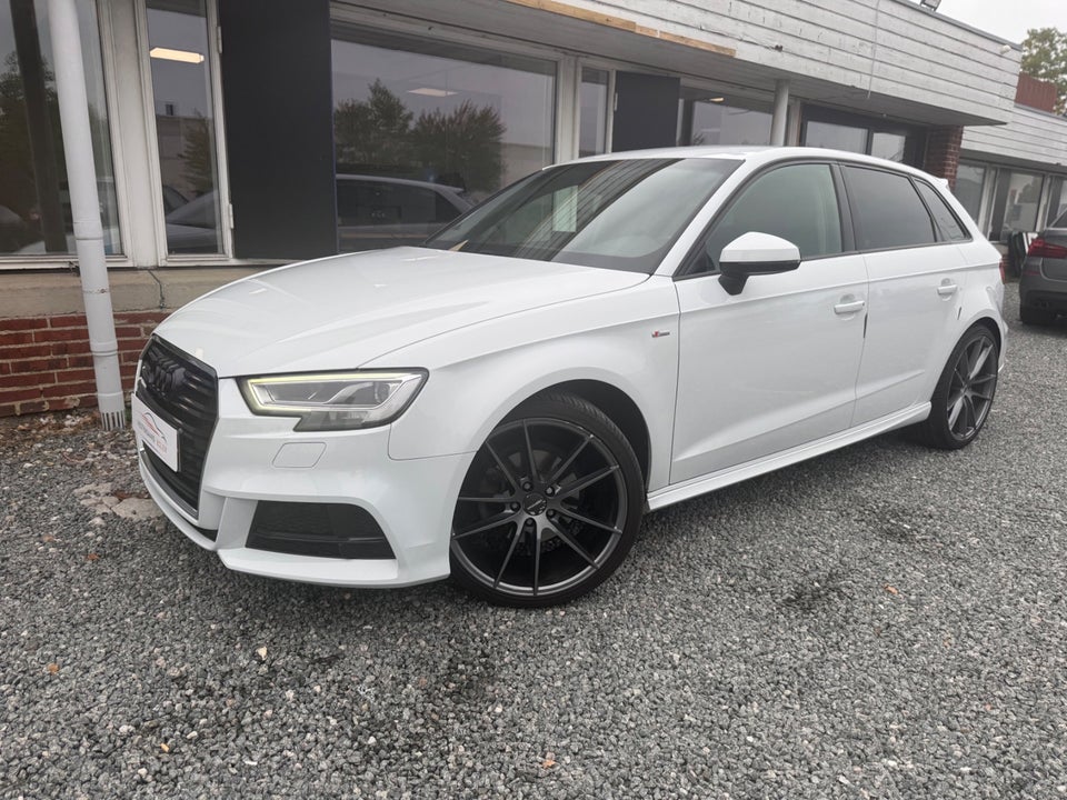 Audi A3 35 TFSi S-line Sportback S-tr. 5d