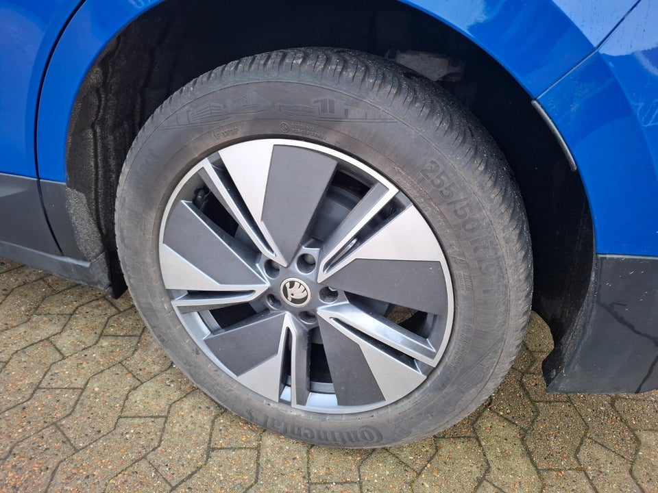 Skoda Enyaq 80 iV Loft 5d