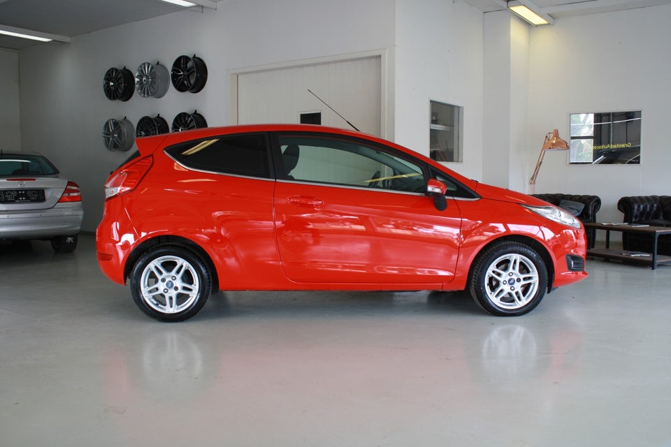 Ford Fiesta 1,0 SCTi 100 Titanium 3d