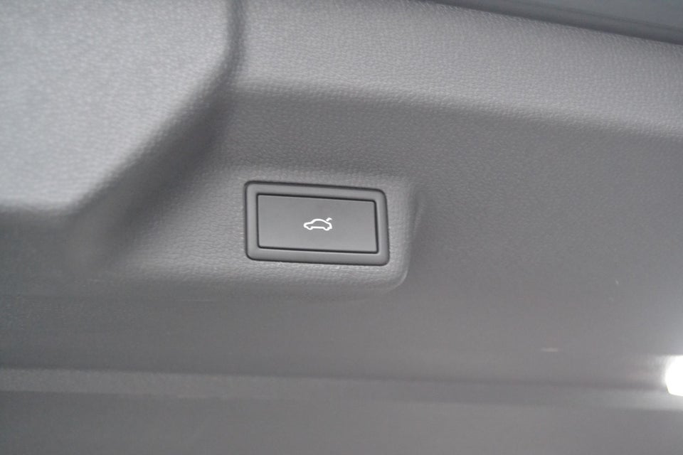 VW ID.Buzz 86 Style 7prs LWB 5d