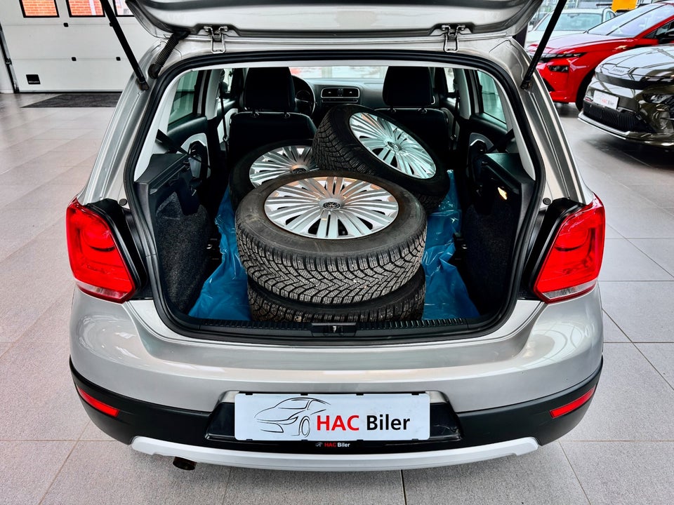 VW Polo Cross 1,6 TDi 90 5d