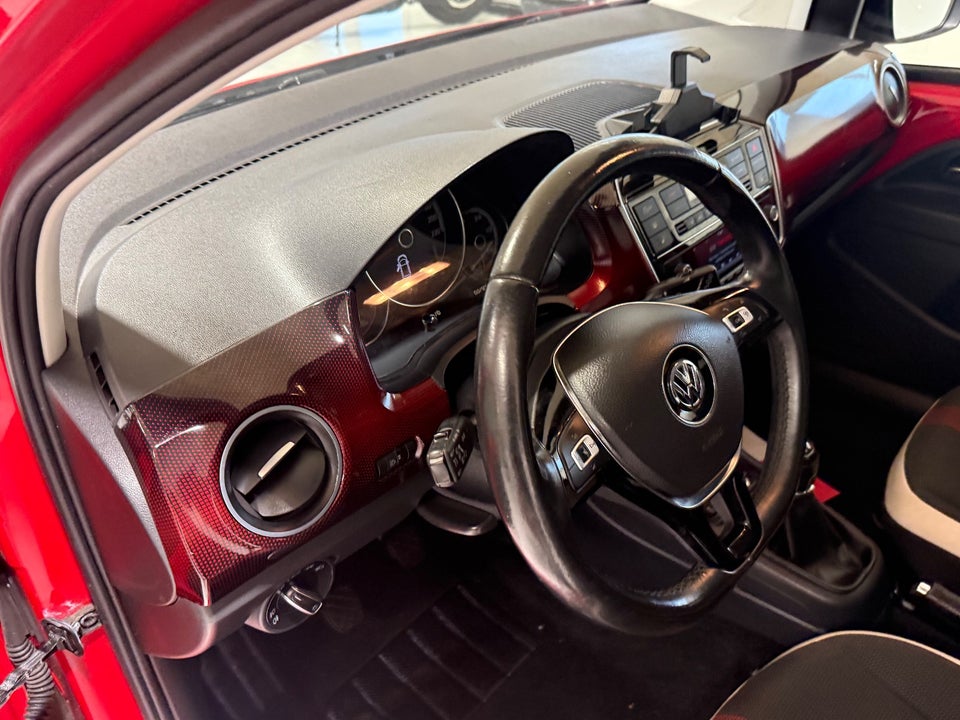 VW Up! 1,0 TSi 90 High Up! BMT 5d