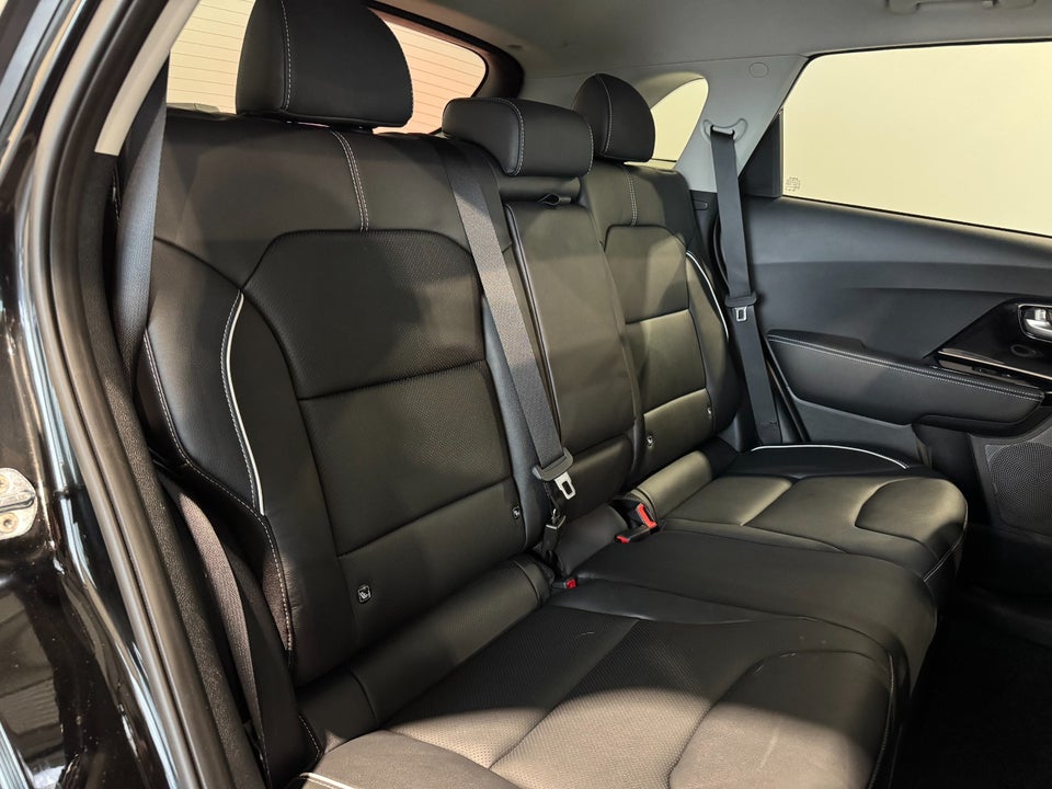 Kia e-Niro 64 Premium 5d