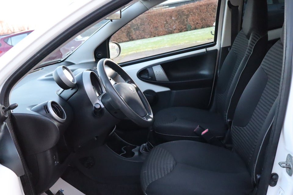 Peugeot 107 1,0 Cool 5d