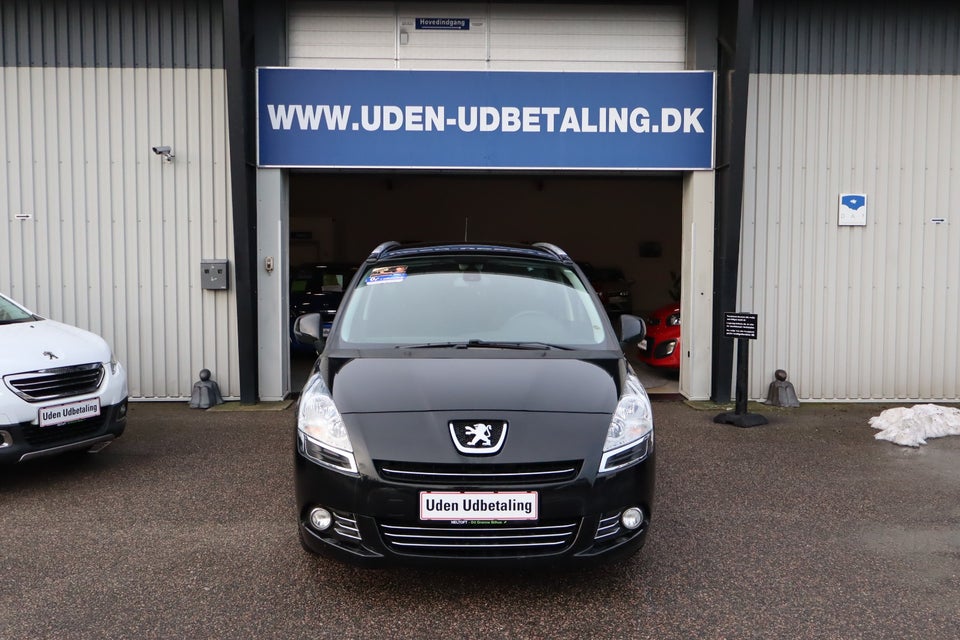 Peugeot 5008 1,6 HDi 114 Style 7prs 5d