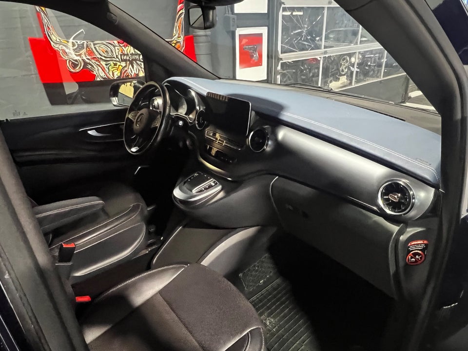 Mercedes EQV300 Avantgarde XL Van