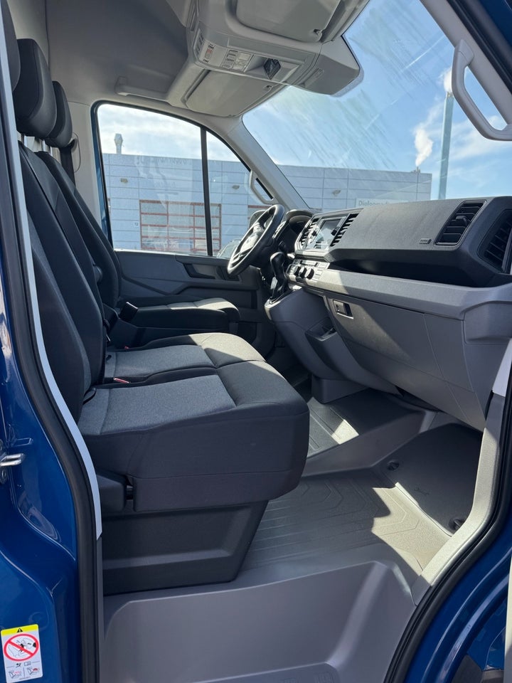 VW Crafter 35 2,0 TDi 177 Kassevogn L3H3 aut.