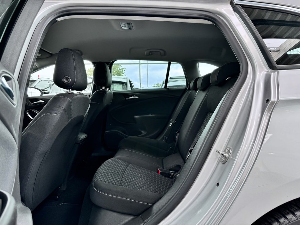 Opel Astra 1,4 T 150 Enjoy Sports Tourer 5d