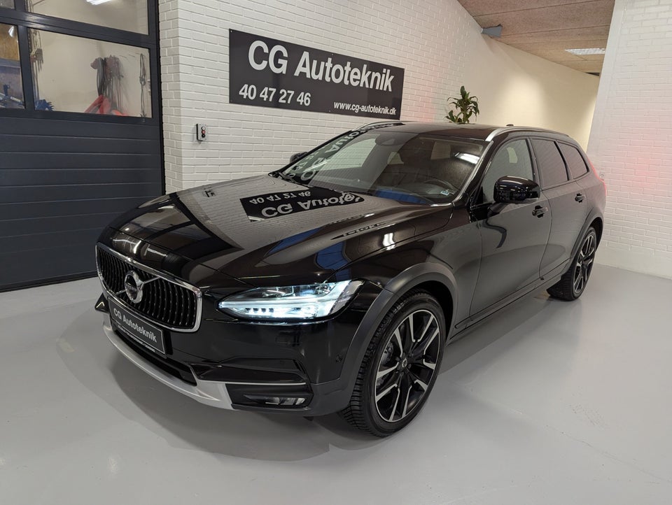 Volvo V90 CC 2,0 D5 235 aut. AWD 5d