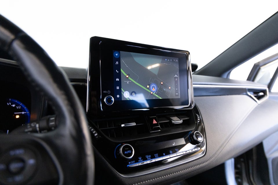 Toyota Corolla 1,8 Hybrid Active Premium Touring Sports MDS 5d