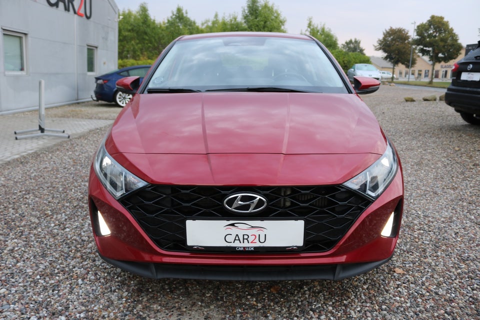 Hyundai i20 1,0 T-GDi Essential DCT 5d