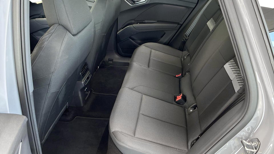 Audi Q4 e-tron 45 edition S-line 5d