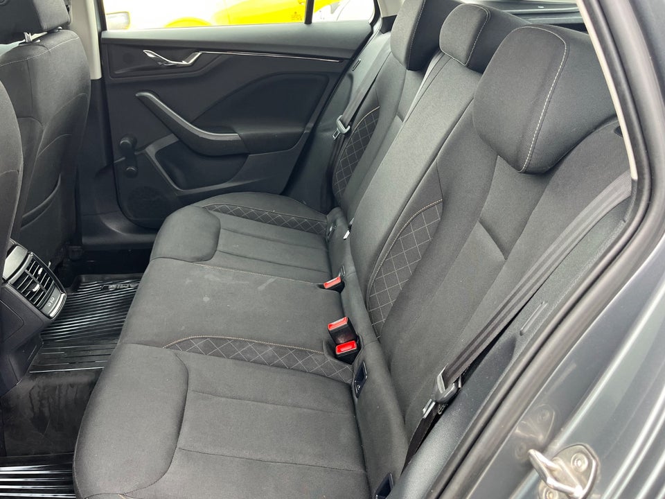 Skoda Kamiq 1,0 TSi 110 Ambition DSG 5d
