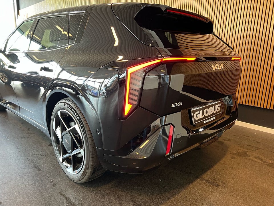 Kia EV4 81 Long Range GT-Line 5d