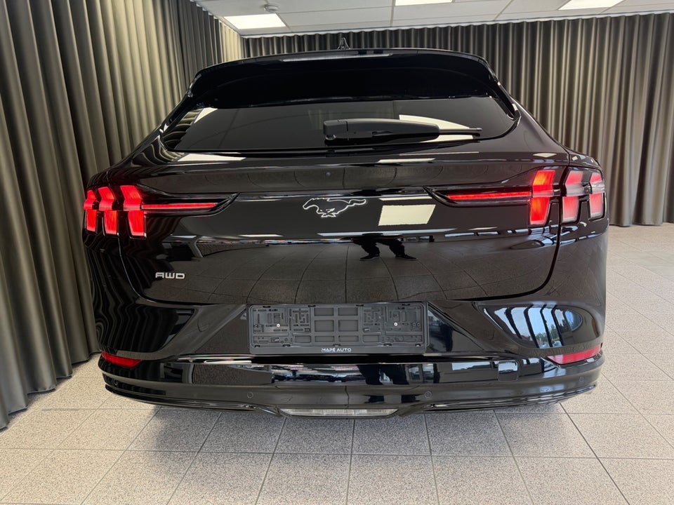 Ford Mustang Mach-E 91 Premium Extended Range AWD 5d