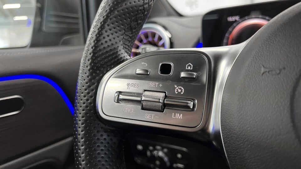 Mercedes EQB250 Progressive 7prs 5d