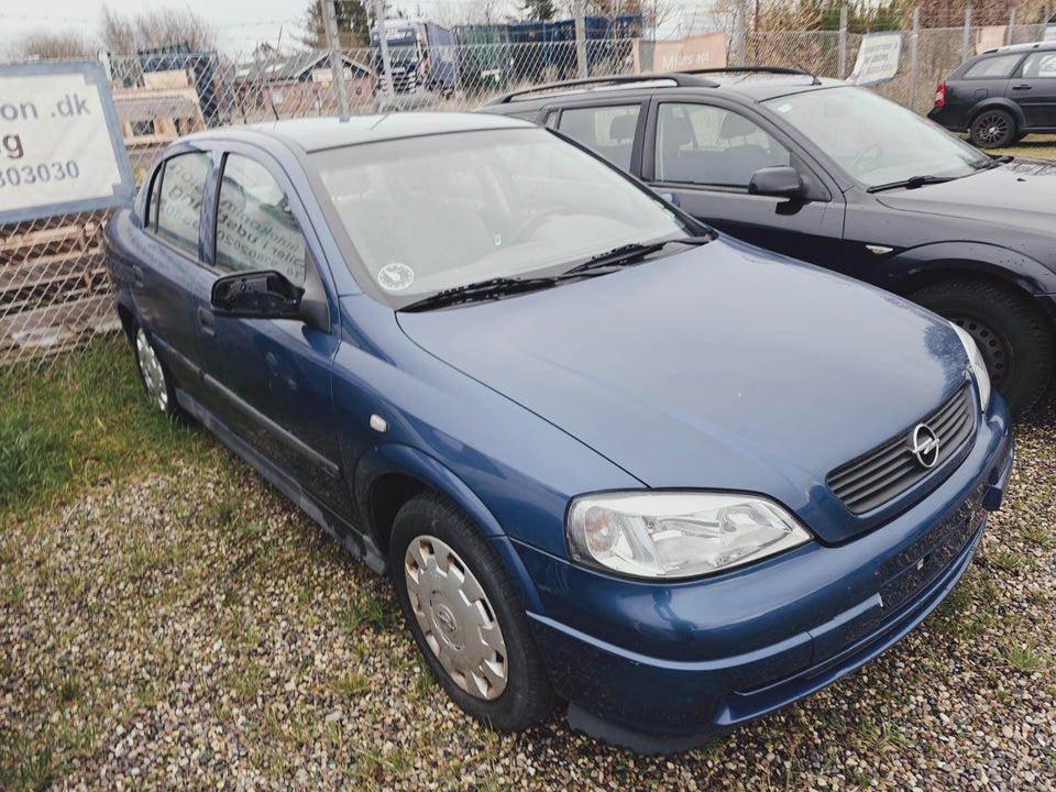 Opel Astra 1,6 Comfort 4d