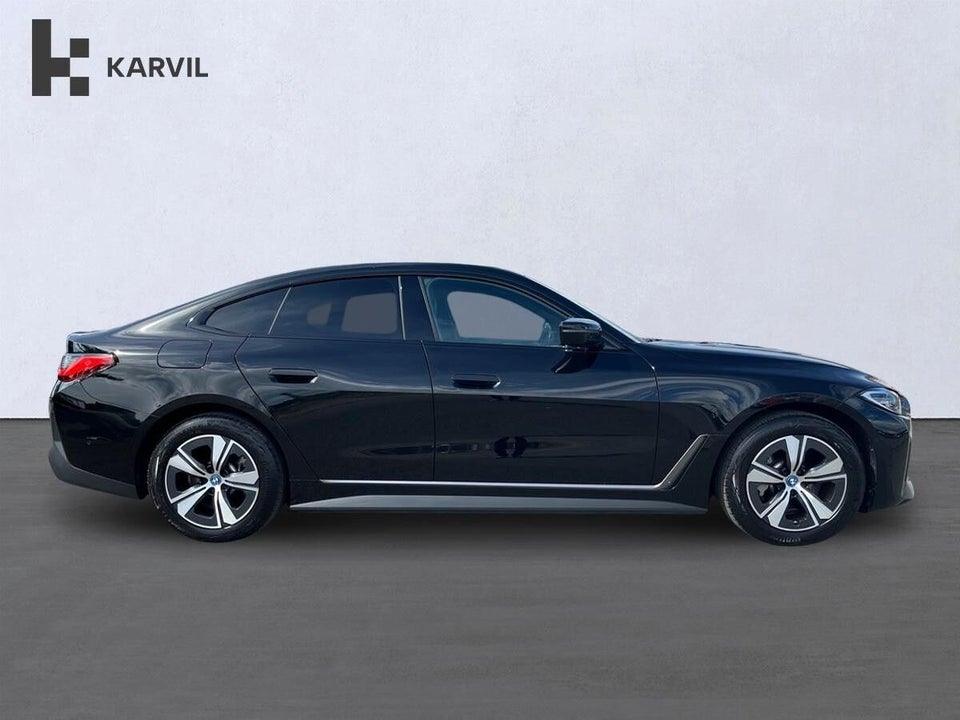 BMW i4 eDrive35 Charged 5d