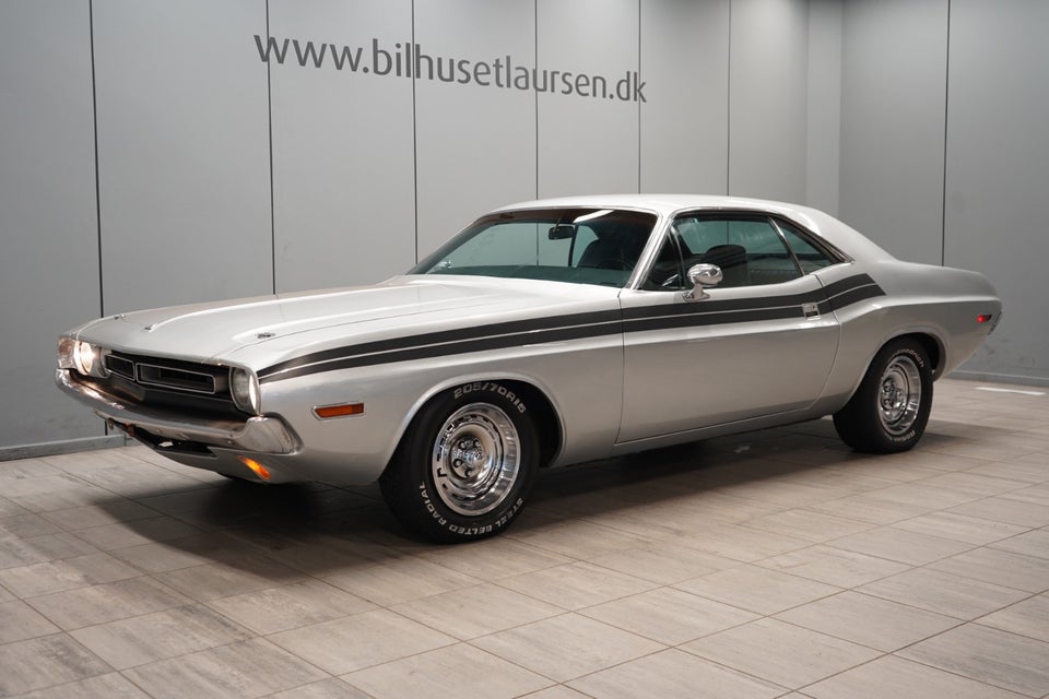 Dodge Challenger 5,4 aut. 2d