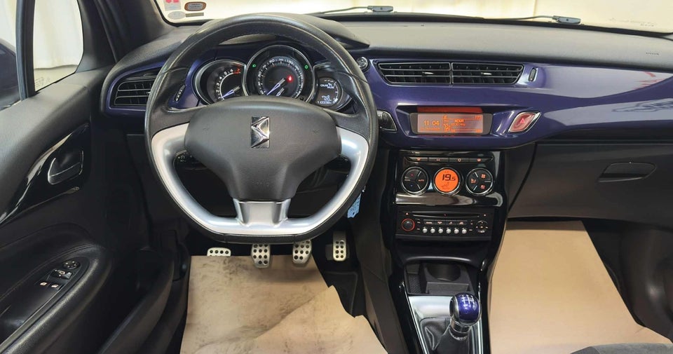 Citroën DS3 1,2 VTi 82 Style Cabrio 2d