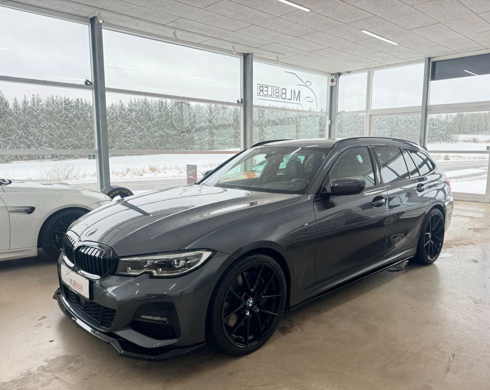 BMW 330d 3,0 Touring M-Sport xDrive aut. 5d