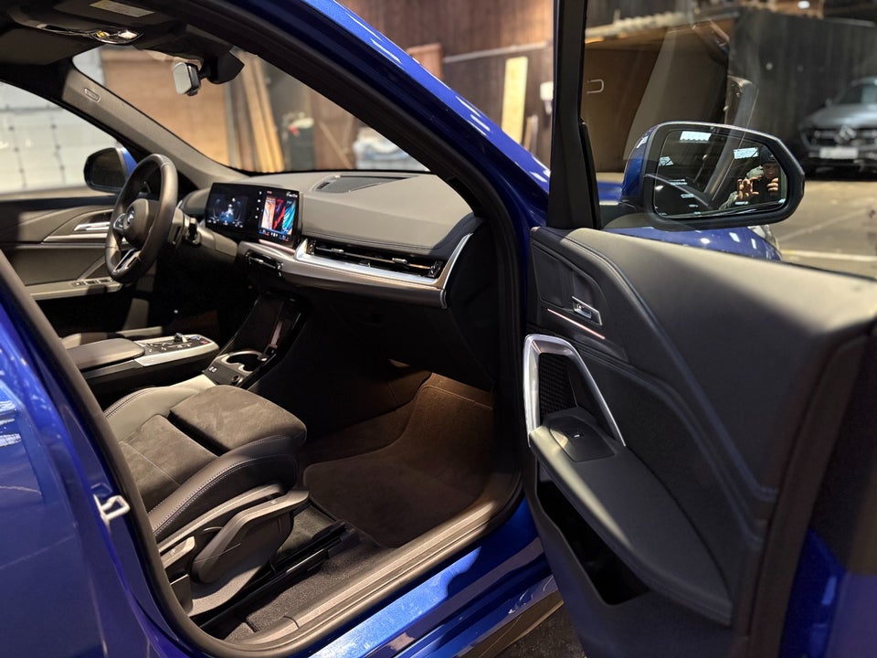 BMW iX1 eDrive20 M-Sport 5d