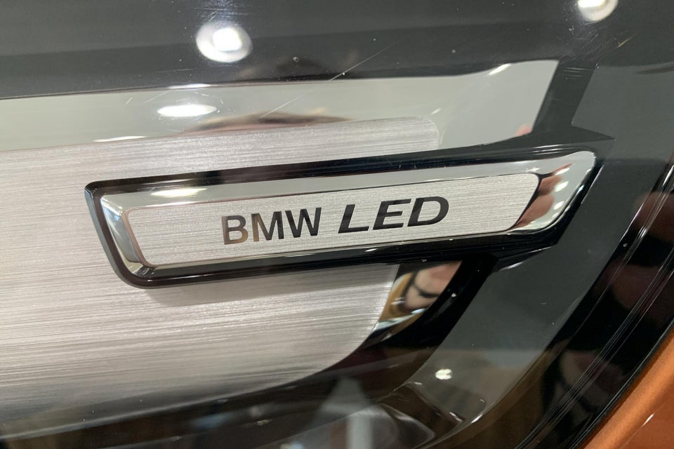 BMW iX1 xDrive30 X-Line 5d