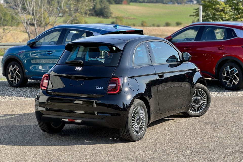 Fiat 500e Icon 3d