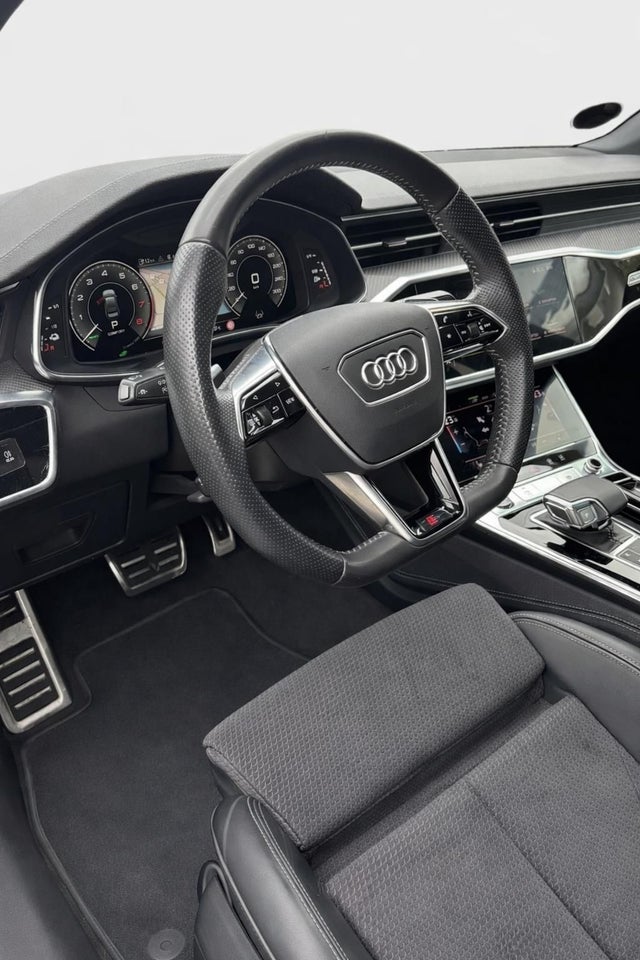 Audi A6 55 TFSi e S-line quattro S-tr. 4d