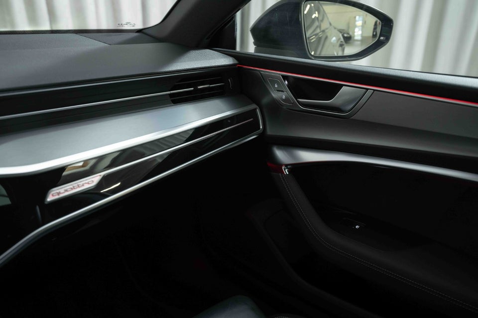 Audi A7 55 TFSi e S-line Sportback quattro S-tr. 5d