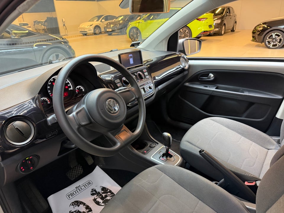 VW Up! 1,0 75 Move Up! ASG 5d