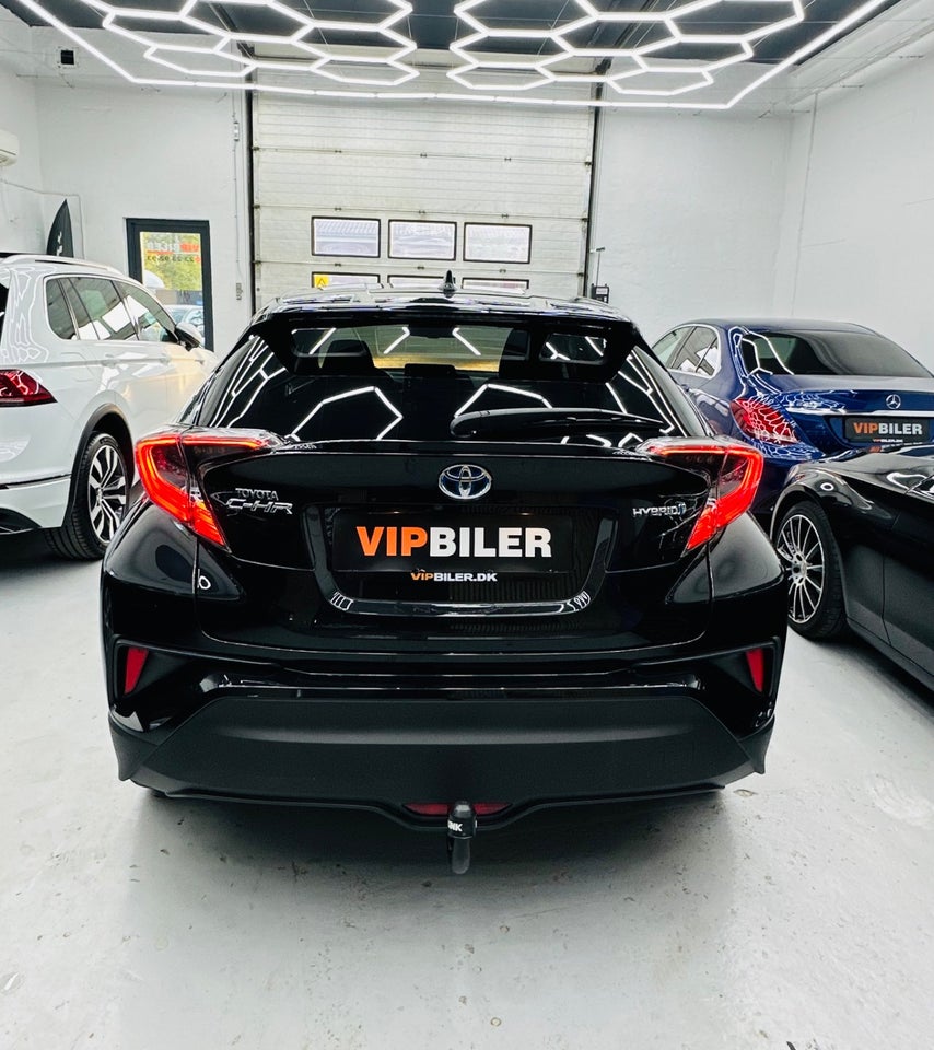 Toyota C-HR 1,8 Hybrid C-HIC CVT 5d