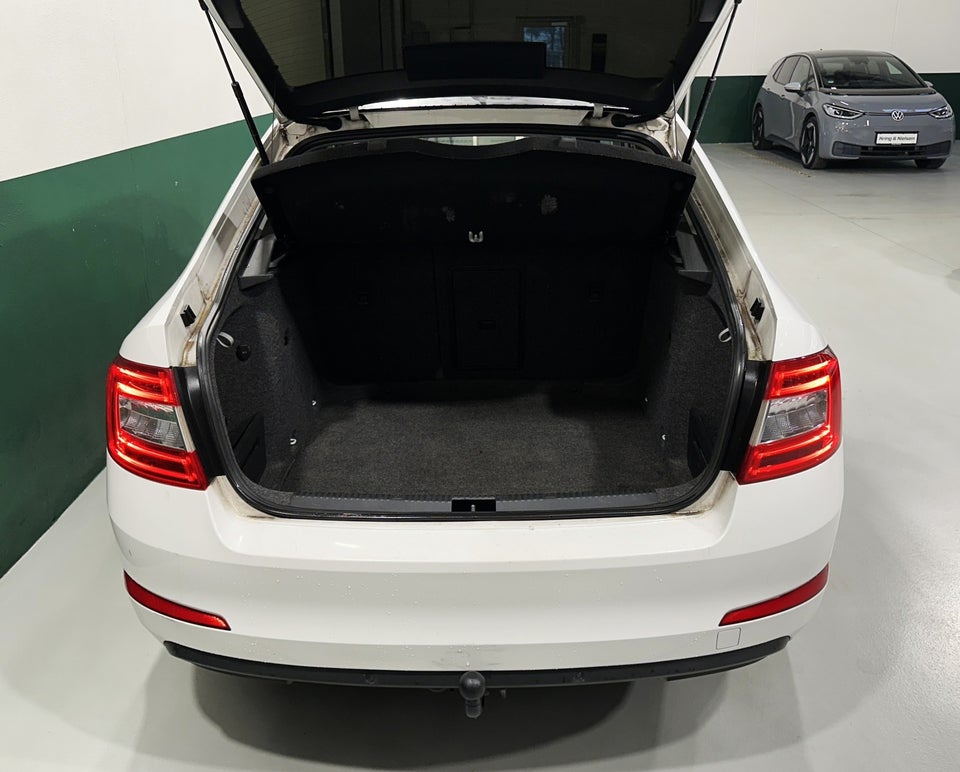 Skoda Octavia 1,8 TSi 180 Elegance DSG 5d