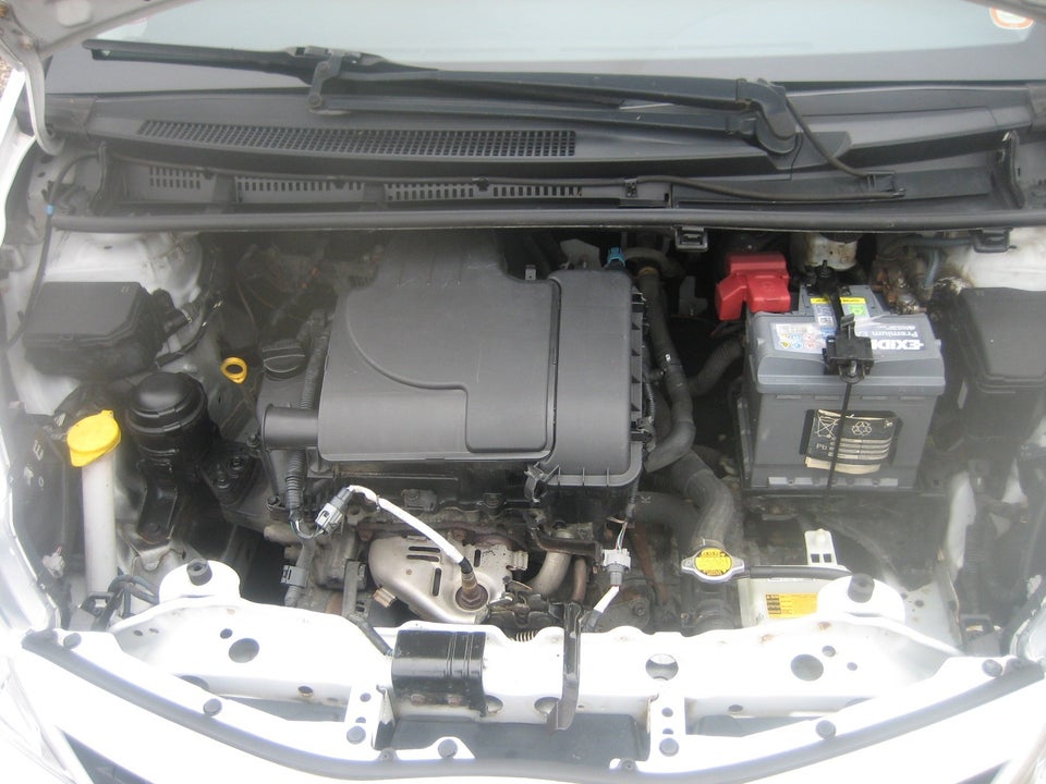Toyota Yaris 1,0 VVT-i T1 3d