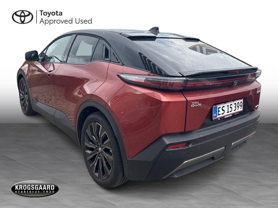 Toyota C-HR+ 77 Executive AWD 5d