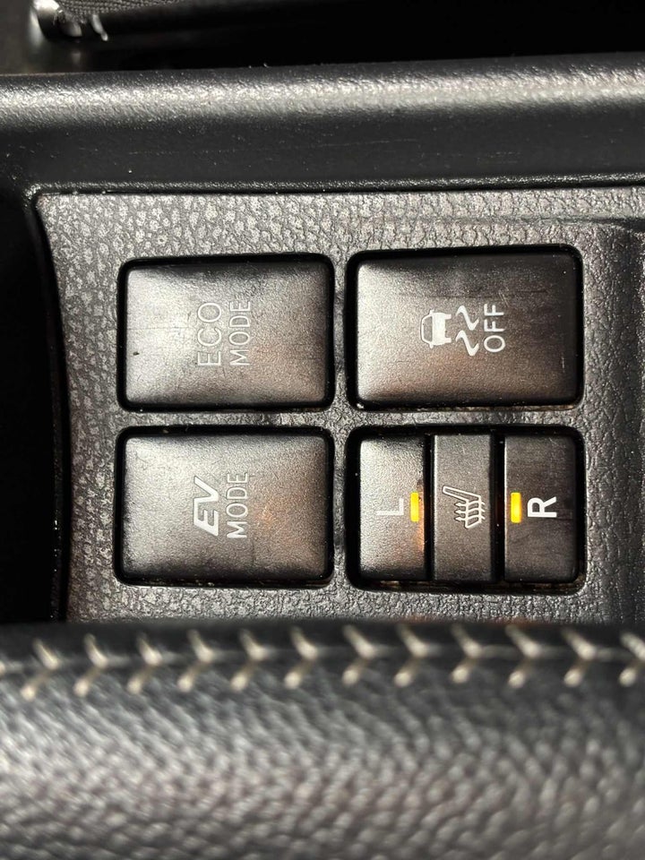 Toyota Yaris 1,5 Hybrid H3 Limited e-CVT 5d