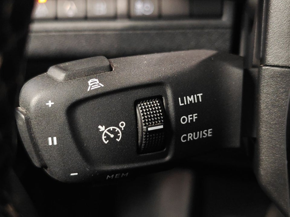 Peugeot 3008 1,6 Hybrid Allure Pack EAT8 5d