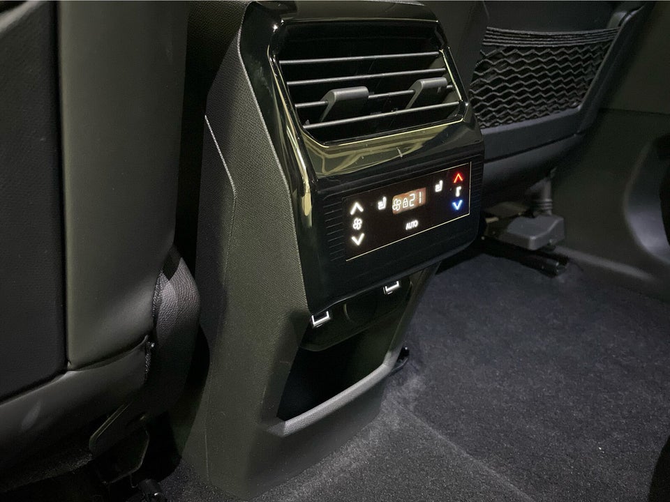 Peugeot e-5008 77 GT Pack 7prs 5d