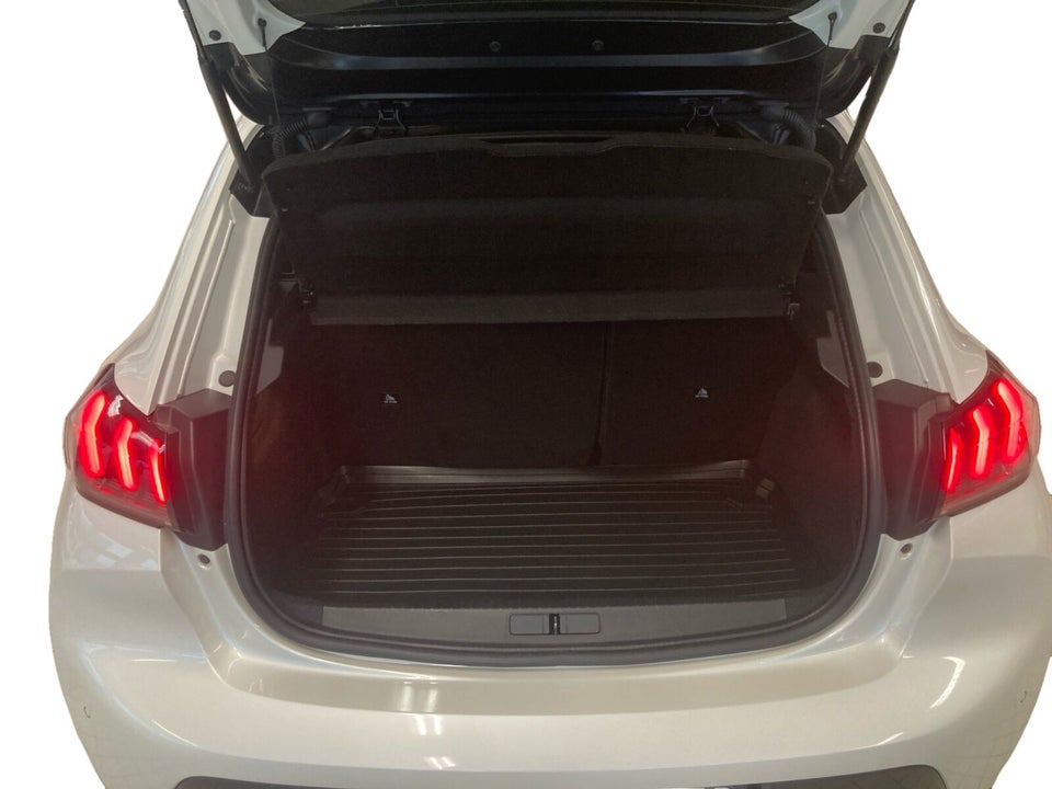 Peugeot e-208 50 GT Pack 5d