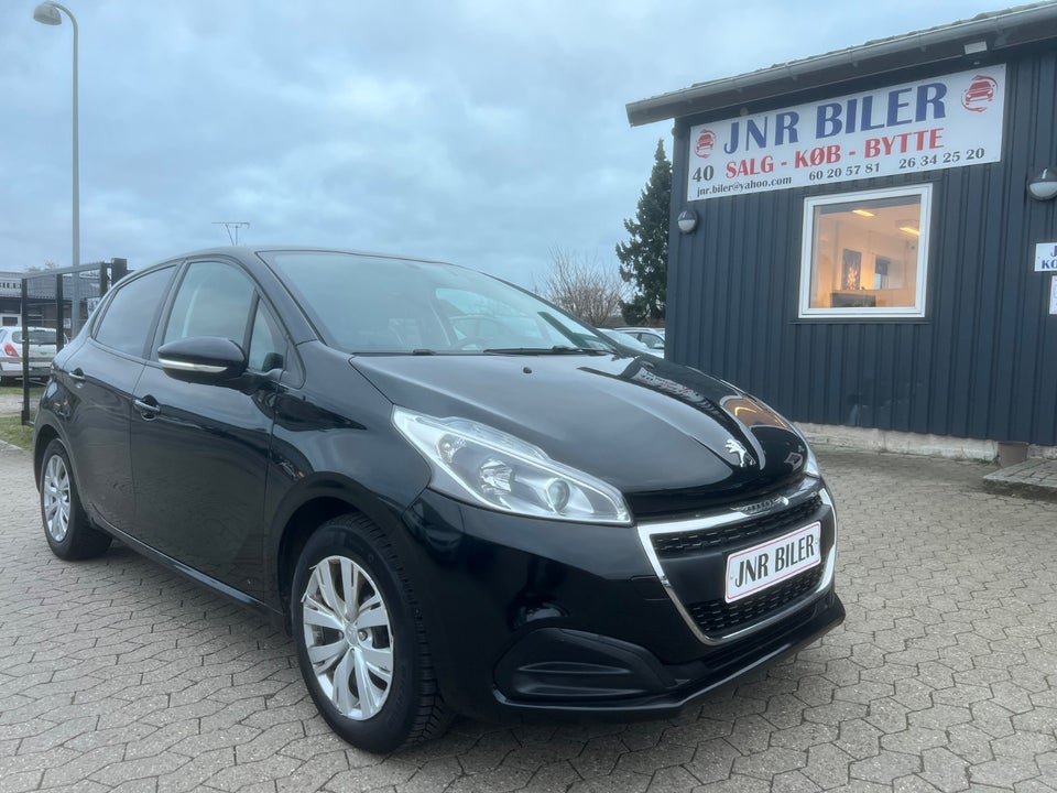 Peugeot 208 1,2 PureTech 82 Prestige 5d