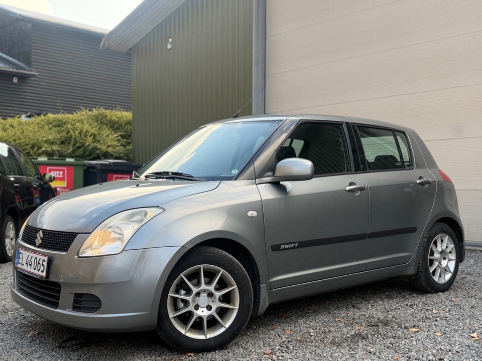 Suzuki Swift 1,5 GL-A 5d
