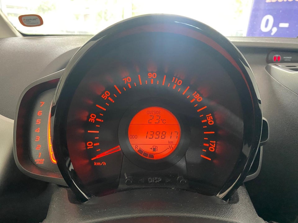 Toyota Aygo 1,0 VVT-i x-change 5d