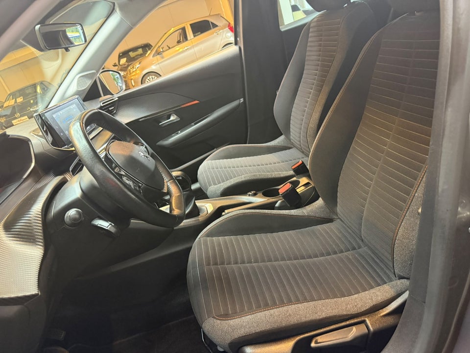 Peugeot 208 1,2 PureTech 75 Prime 5d
