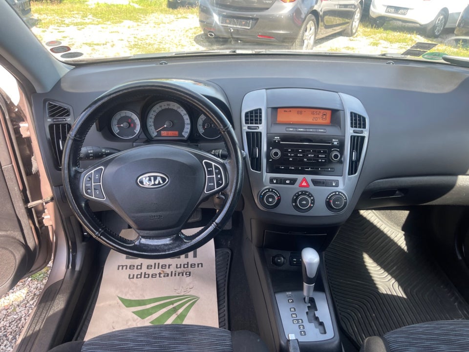 Kia Ceed 1,6 CVVT Exclusive SW aut. 5d