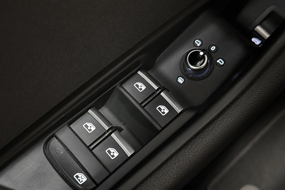 Audi A4 40 TFSi Prestige plus Avant S-tr. 5d