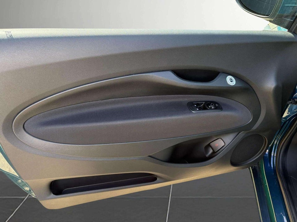 Fiat 500e 42 Icon 3d
