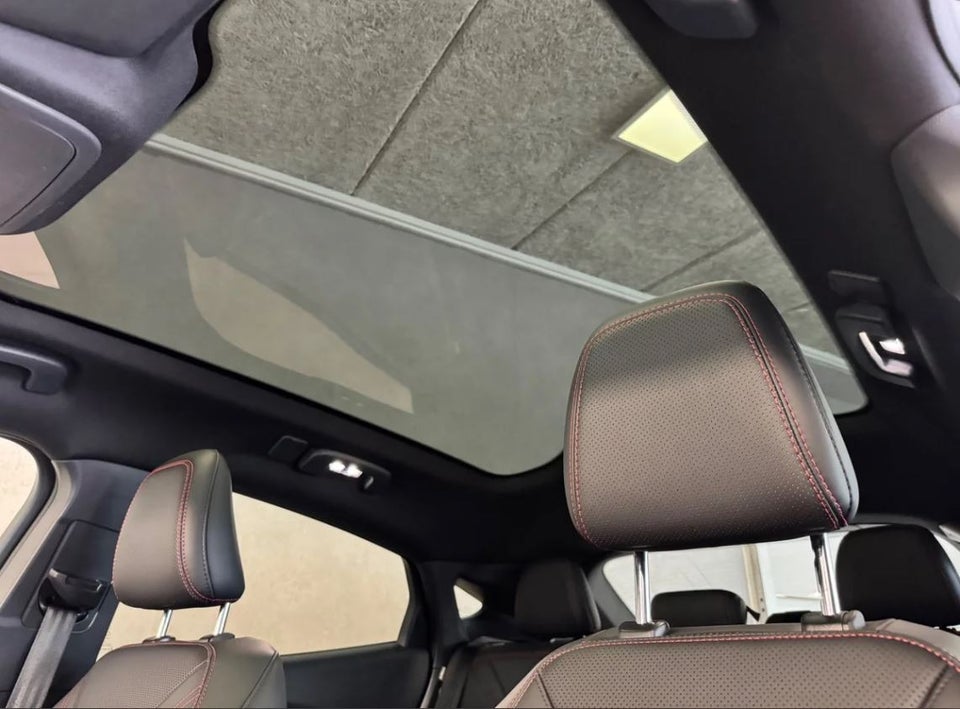 Ford Mustang Mach-E 98 Extended Range AWD 5d