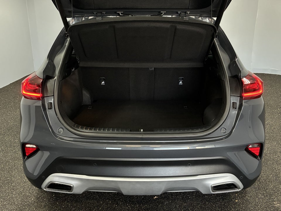 Kia XCeed 1,6 PHEV Upgrade DCT 5d