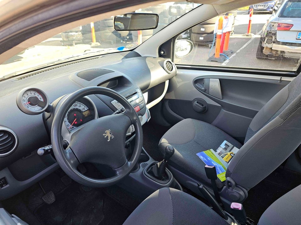 Peugeot 107 1,0 Comfort 5d