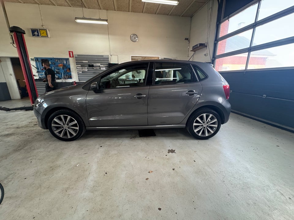 VW Polo 1,4 Comfortline 5d